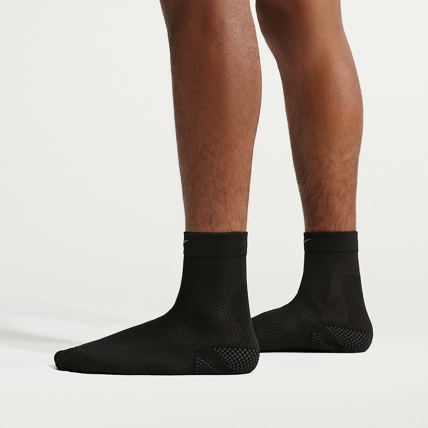 Nike Run Lightweight Running Micro-Crew Socks (1 Pair). Nike.com